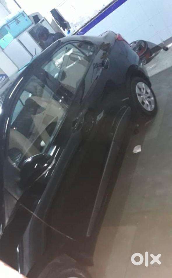Hyundai Xcent Petrol Car 2015
