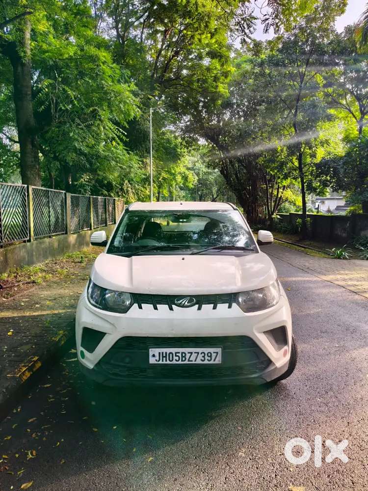 Mahindra Kuv 100 2018 Petrol 28950 Km Driven