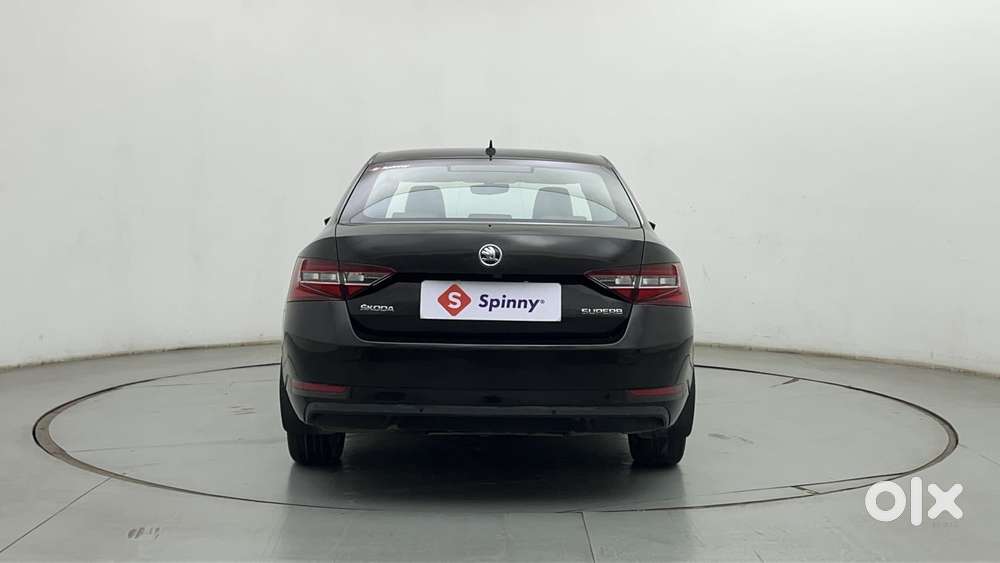 Skoda Superb [ ] 1.8 Style Tsi At, 2018, Petrol