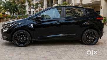 Altroz Xz+ Petrol 1.2 Rtn Dark Edition