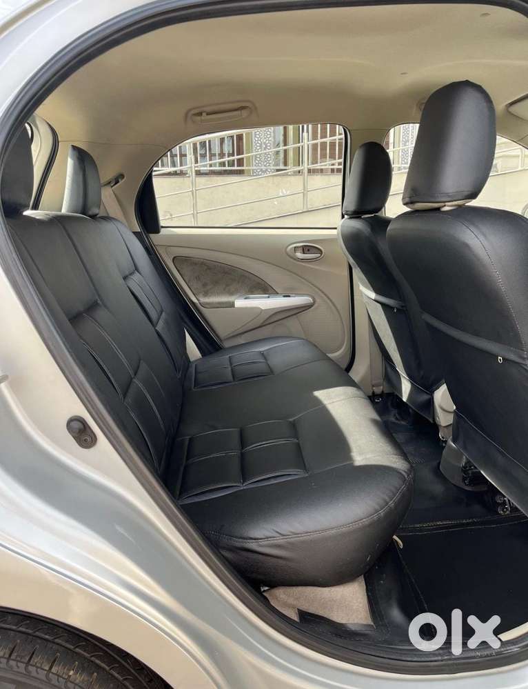 Toyota Etios Liva 2014-2016 V, 2016, Petrol