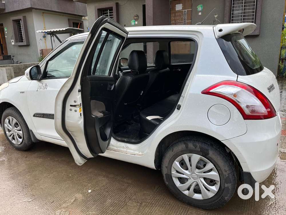 Maruti Suzuki Swift 1.2 Vxi (o), 2017, Petrol