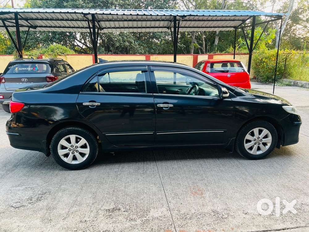 1st Owner Toyota Corolla Altis 2012 Diesel Well Maintained
