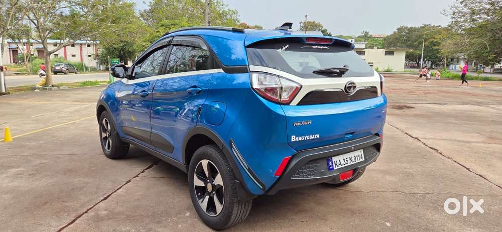 Tata Nexon 1.2 Revotron Xza Plus (o) Amt, 2018, Petrol