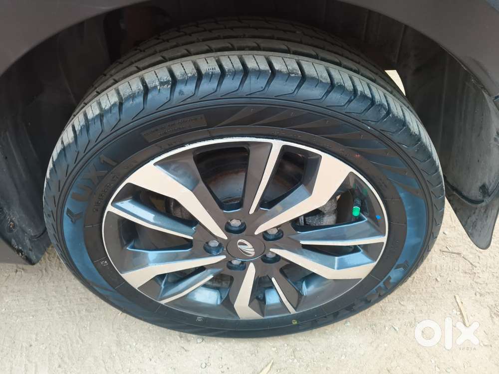 Mahindra Xuv300 W8 Option, 2020, Petrol