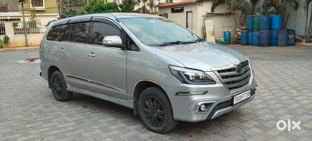 Toyota Innova 2.5 Vx 7 Str Bs-iii, 2011, Diesel