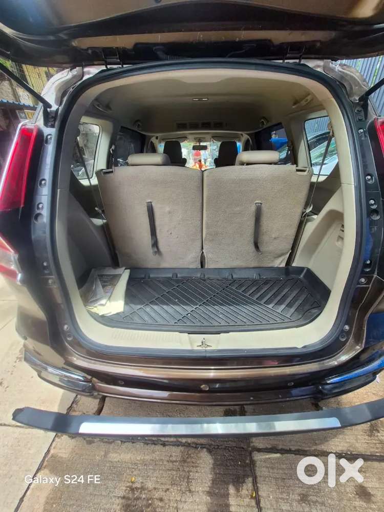 Maruti Suzuki Ertiga Zxi 2023 Petrol Automatic