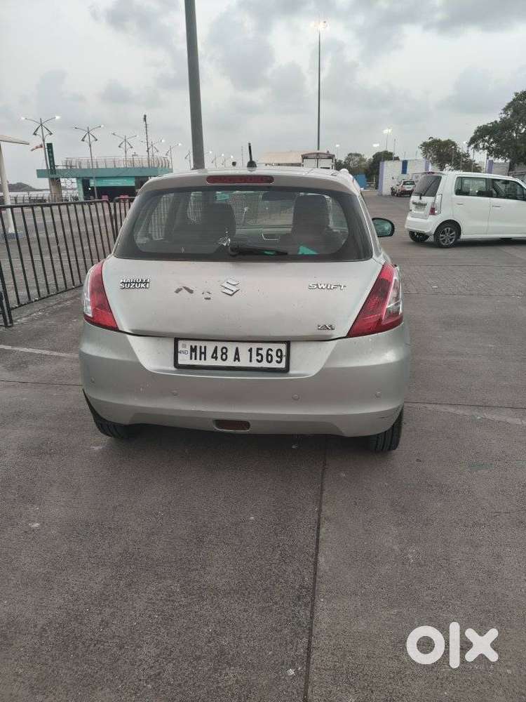 Maruti Suzuki Swift Zxi, 2011, Petrol