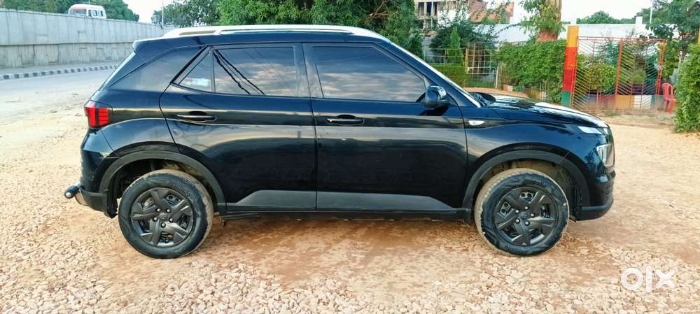 Hyundai Venue S Mt 1.2 Kappa, 2024, Petrol