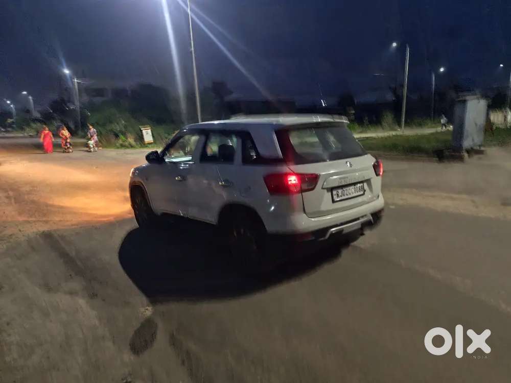 Maruti Suzuki Brezza 2016