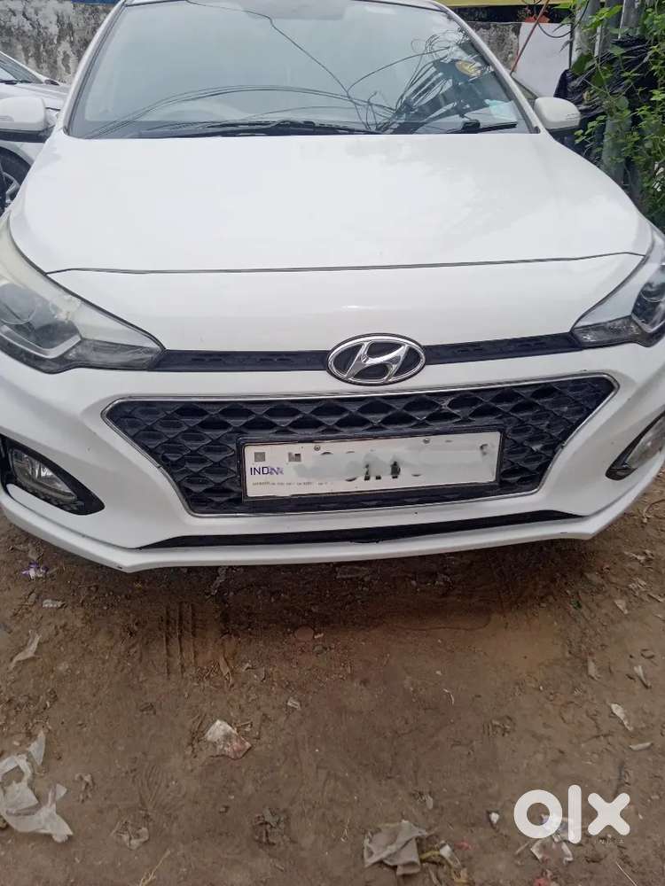 Hyundai I20 2018 Petrol 150000 Km Driven