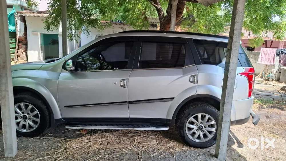 Mahindra Xuv500 Diesel 2wd 2016 Showroom Track