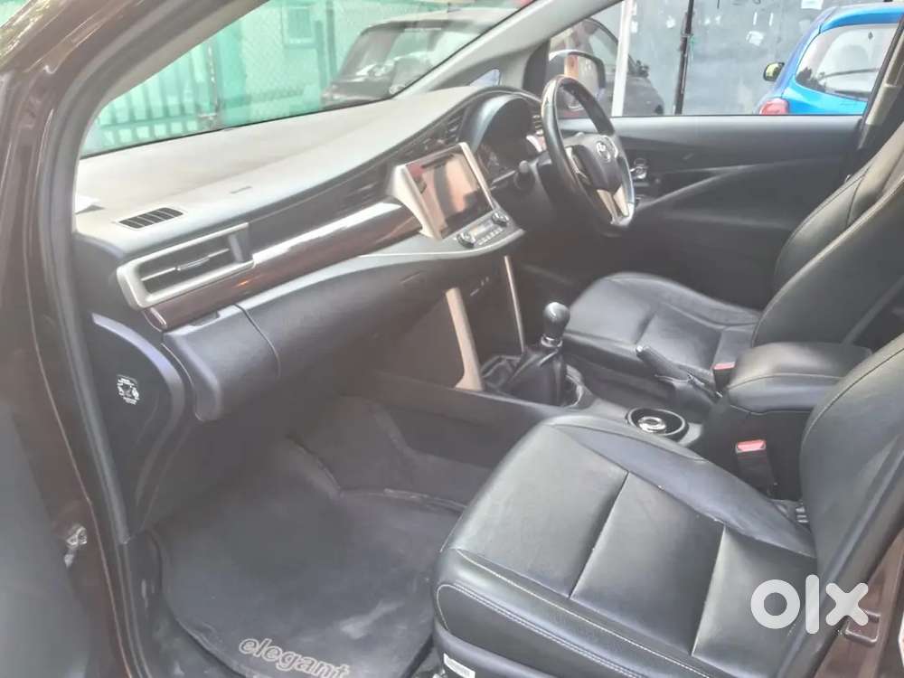 Toyota Innova Crysta 2017 Diesel Manual 115000 Km