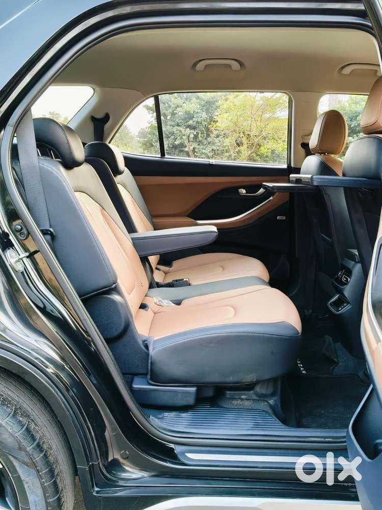 Hyundai Alcazar Platinum 7 Str 1.5 Diesel Adventure, 2024, Diesel