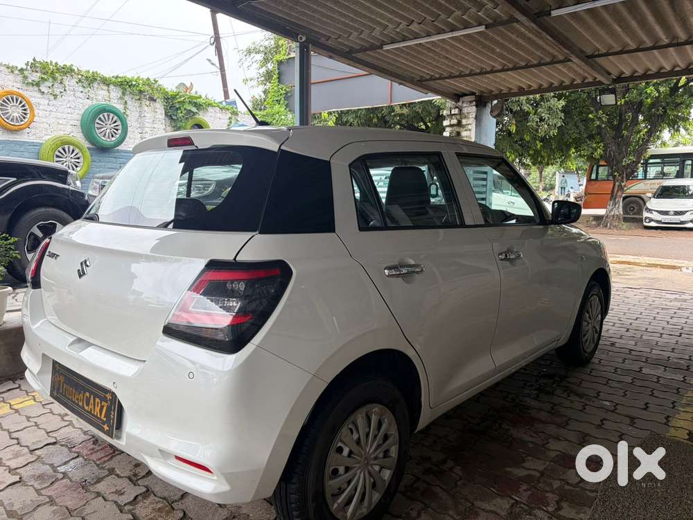 Maruti Suzuki Swift 1.2 Lxi (o), 2026, Petrol