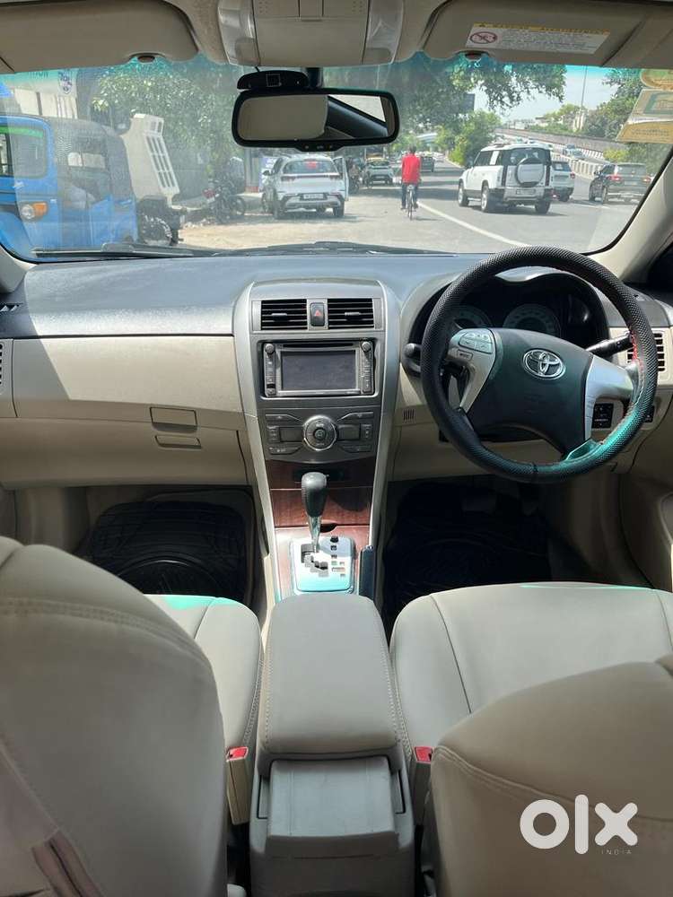 Toyota Corolla Altis G Hv At, 2013, Petrol