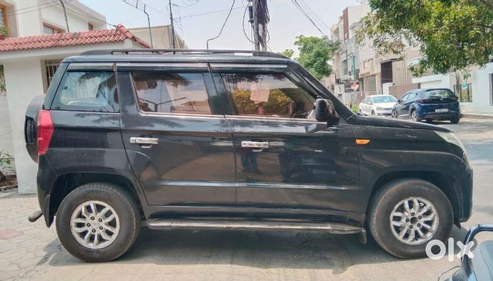 Mahindra Tuv 300 T8 Amt, 2016, Diesel