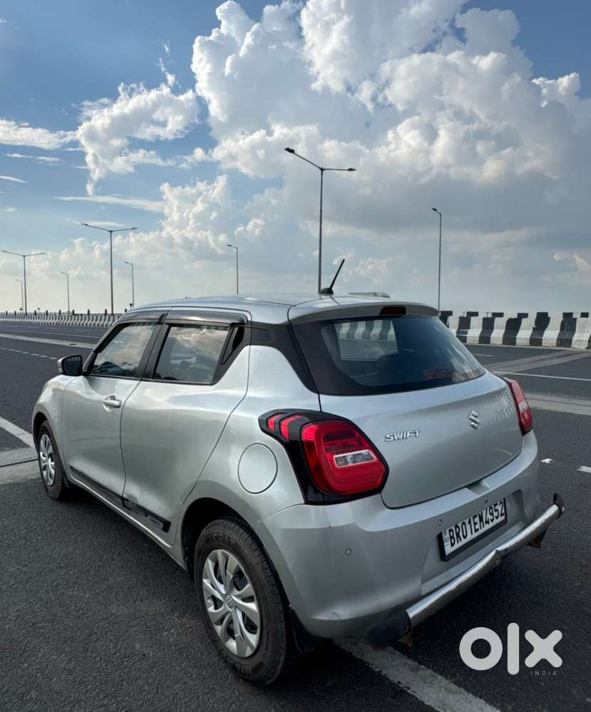 Maruti Suzuki Swift Vxi 2019 November 25kmpl Mileage... Shwrom Condtion.