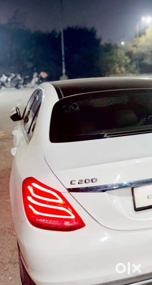 Mercedes-benz C Class 2015 Petrol Good Condition
