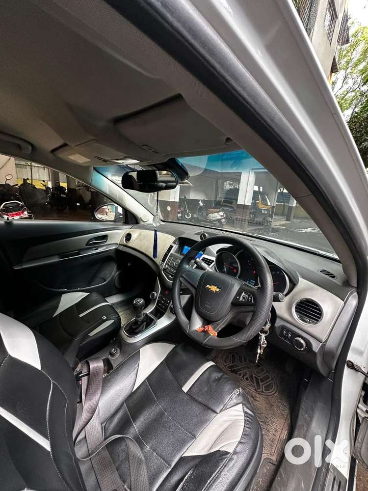 Chevrolet Cruze 2011 Diesel 77000 Km Driven