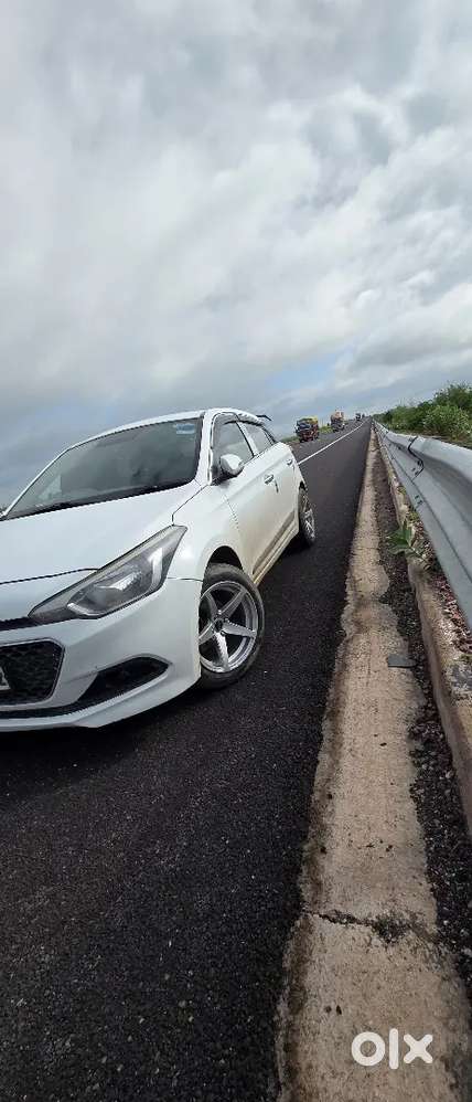 Hyundai Elite I20 Sportz 2015 Petrol Manual