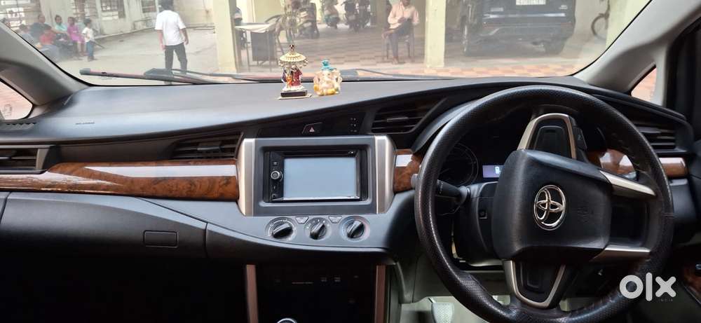 Toyota Innova Crysta 2.4 G Mt, 2017, Diesel