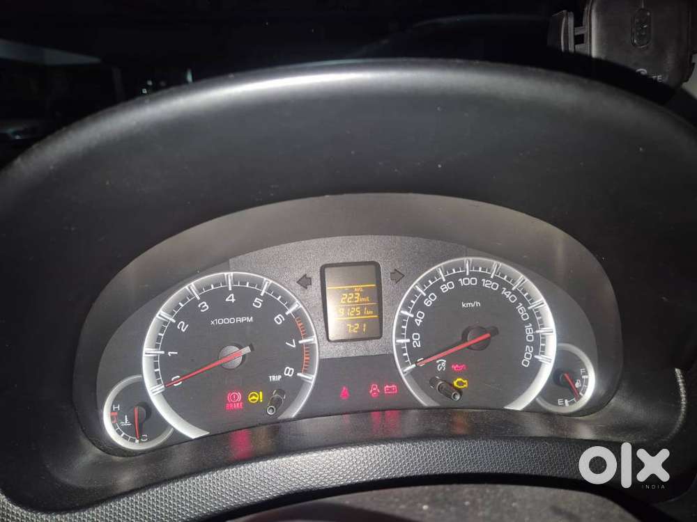 Maruti Suzuki Swift Vxi 2013 Petrol