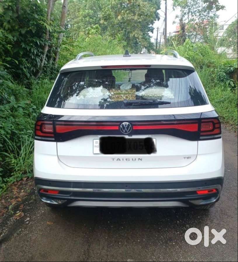 Volkswagen Taigun 2021 Petrol Well Maintained.