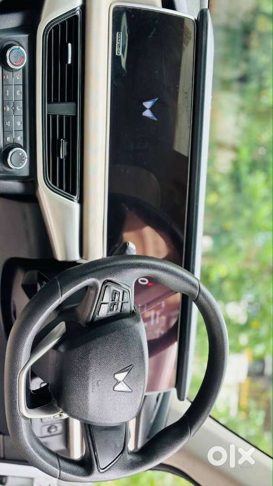Mahindra Xuv700 2.2 Ax 5 Diesel Mt 7 Str, 2023, Diesel