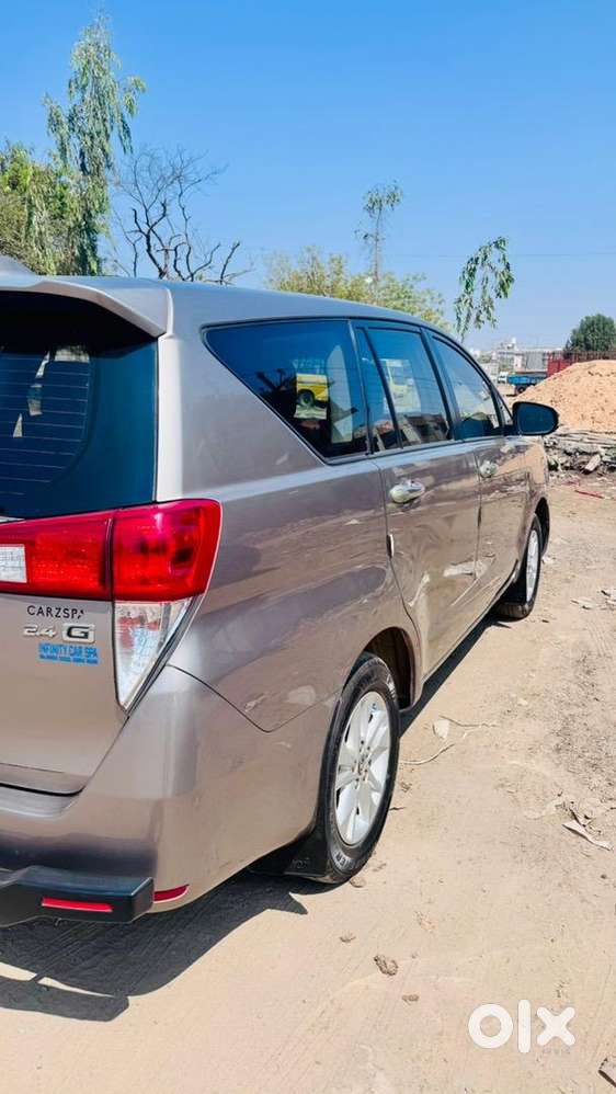 Toyota Innova Crysta 2017