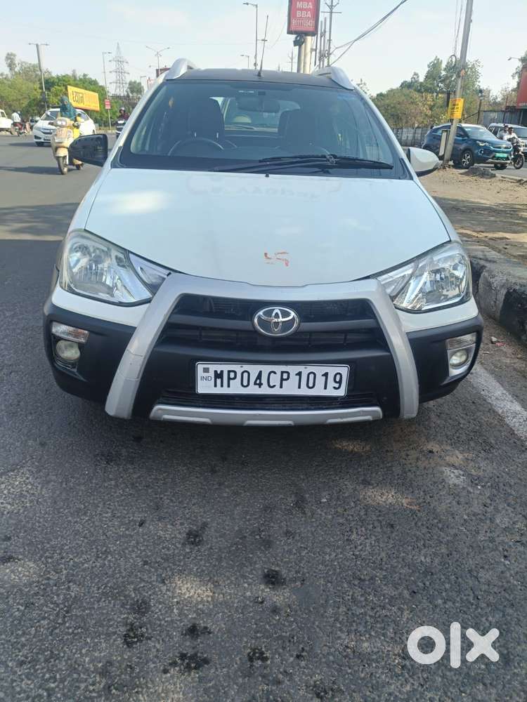 Toyota Etios Liva 1.2 G, 2015, Cng & Hybrids