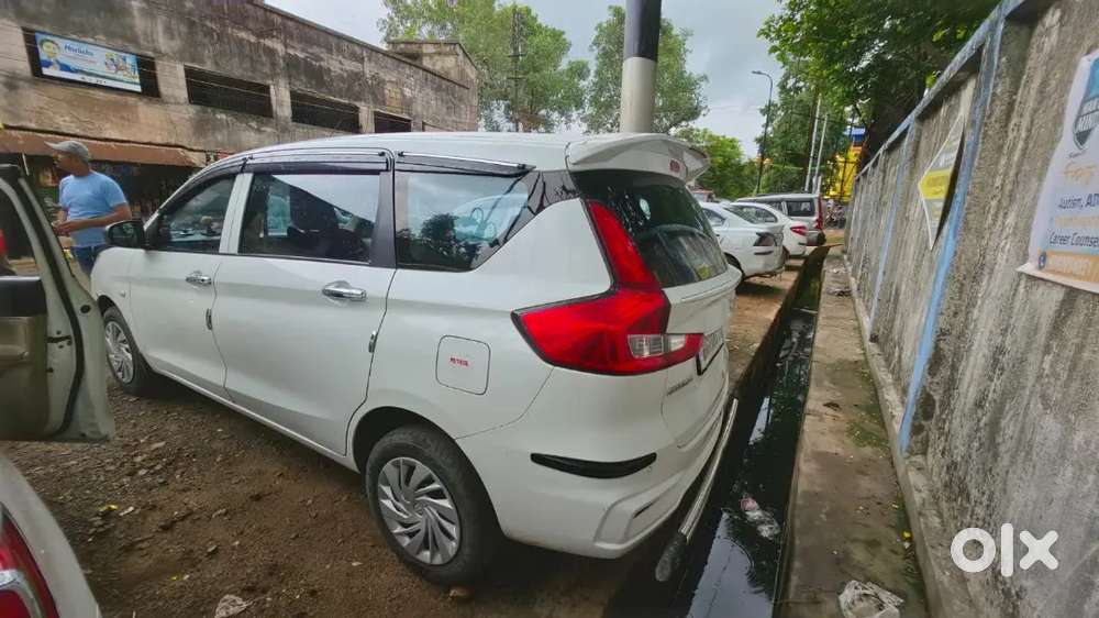Maruti Suzuki Ertiga 2023, 1st Owner, Smart Hybrid