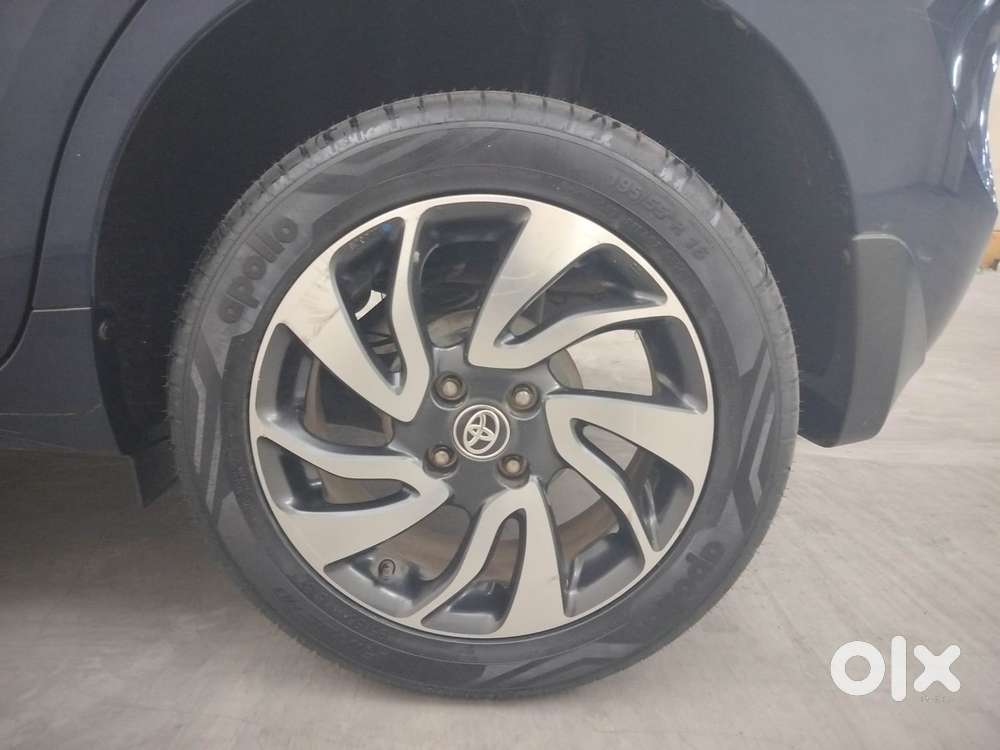 Toyota Glanza V Cvt, 2019, Petrol