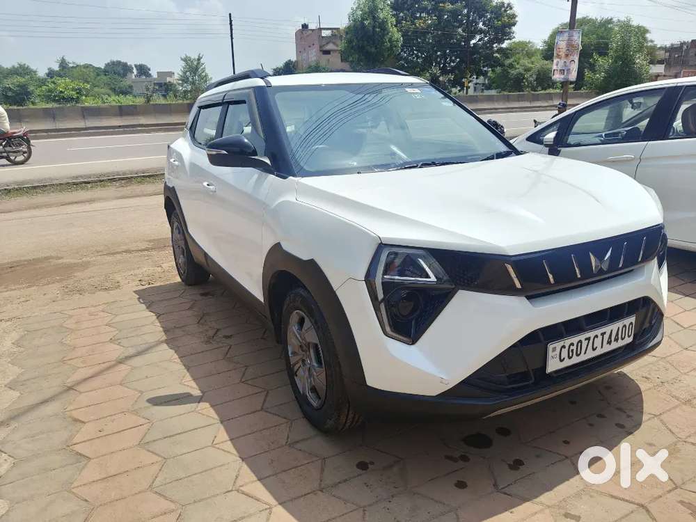 Mahindra Xuv 3xo 2024 Petrol 23000 Km Driven
