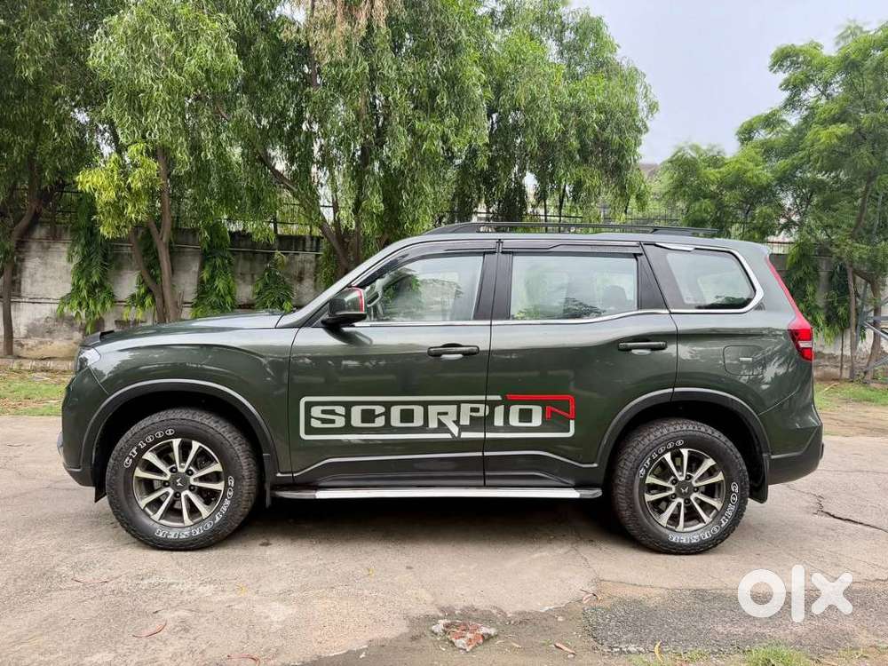 Mahindra Scorpio N Z4 Petrol Mt 7 Str, 2023, Petrol