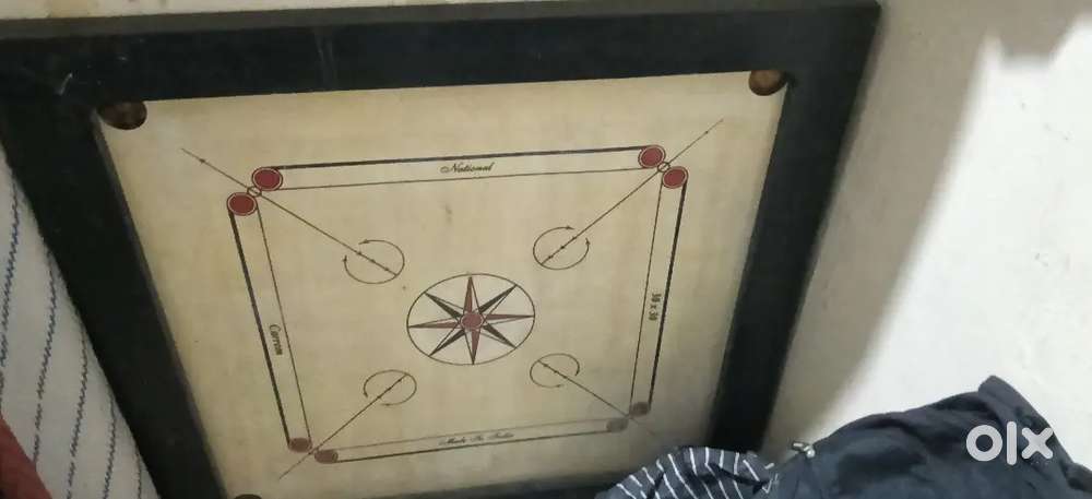 fan and carrom board