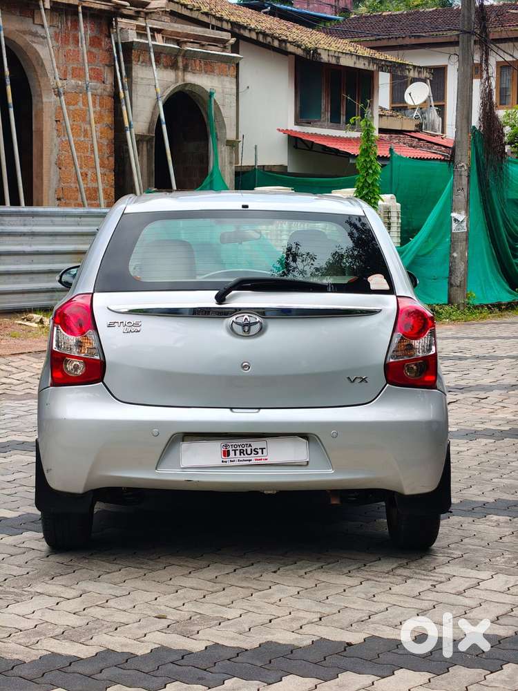 Toyota Etios Liva Vx, 2015, Petrol