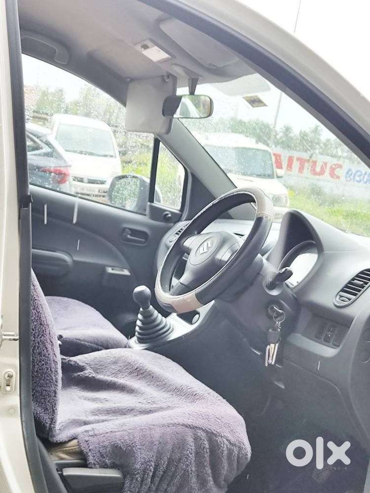 Maruti Suzuki Ritz Lxi, 2013, Petrol