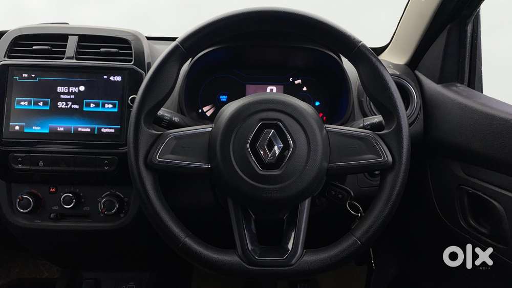 Renault Kwid 1.0 Rxt Amt, 2022, Petrol