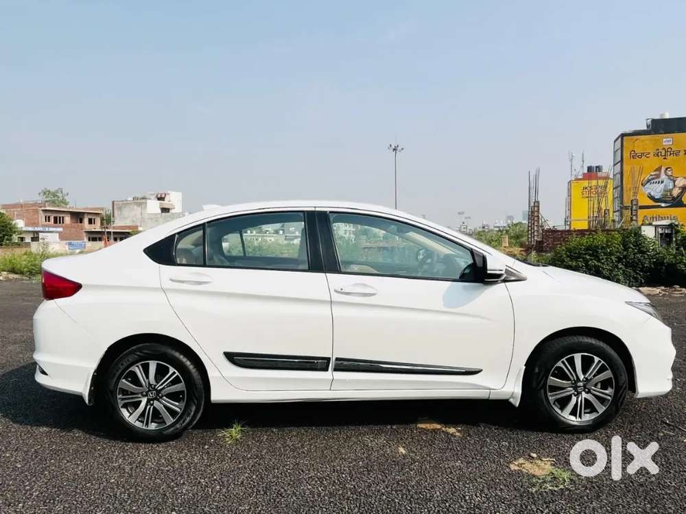 Honda City Petrol 2019 1st Owner Driven 54000 With Honda Agency Record