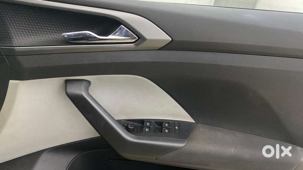Skoda Kushaq 1.0 Tsi Ambition, 2022, Petrol
