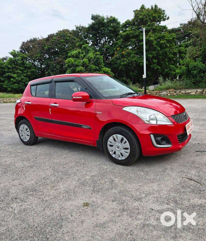 Maruti Suzuki Swift Vxi + Manual, 2015, Petrol