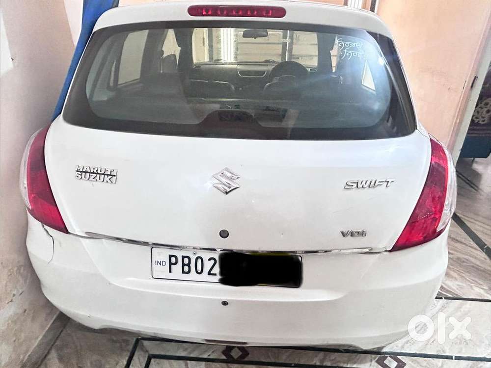 Maruti Suzuki Swift 2012 Diesel 92000 Km Driven