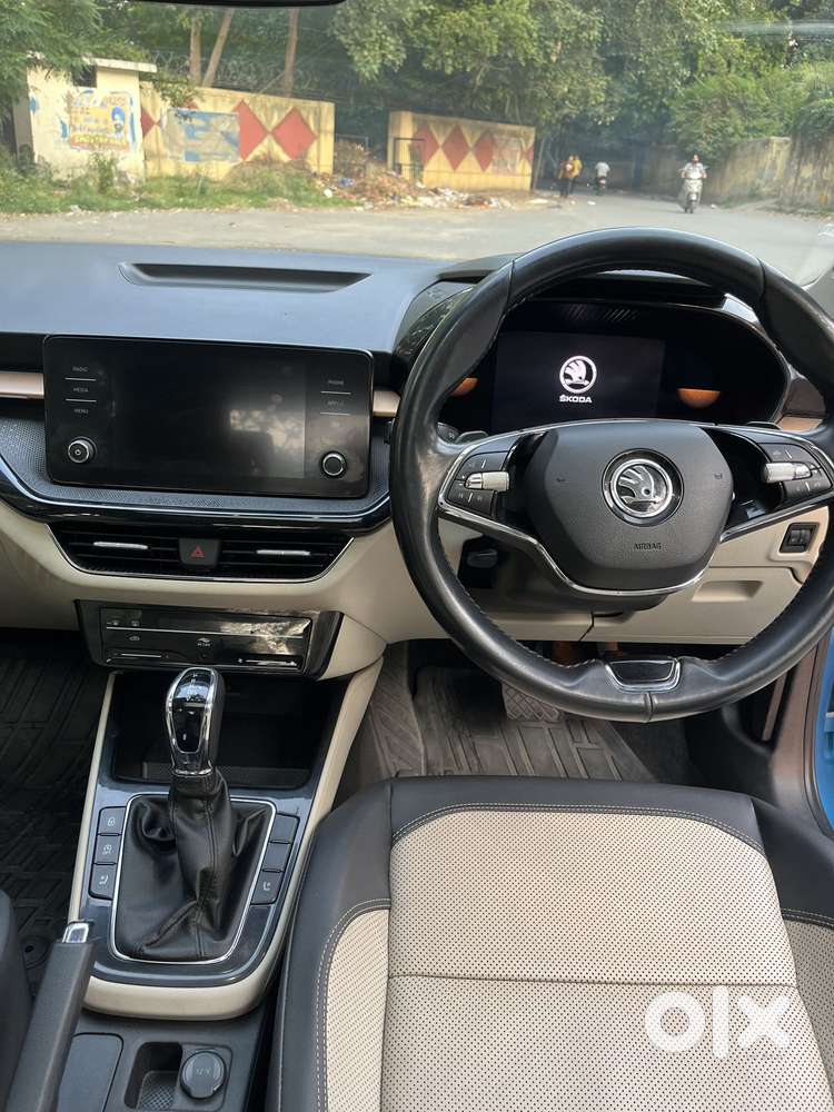 Skoda Slavia 1.0 Tsi Style At, 2022, Petrol
