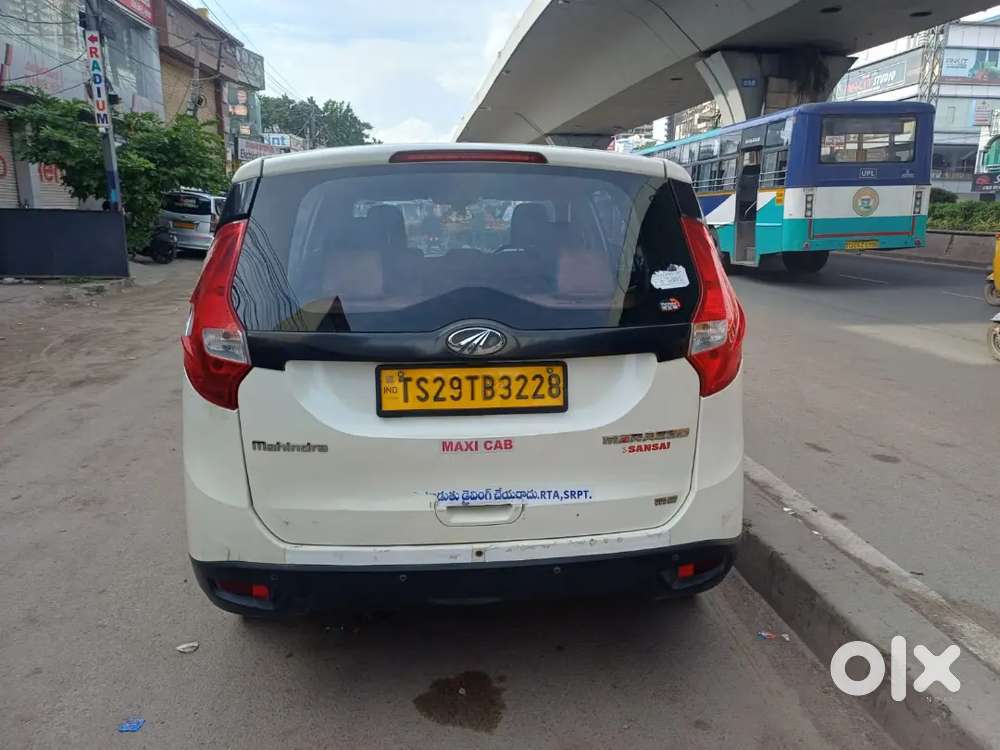 Mahindra Marazzo Diesel 2019 Variant