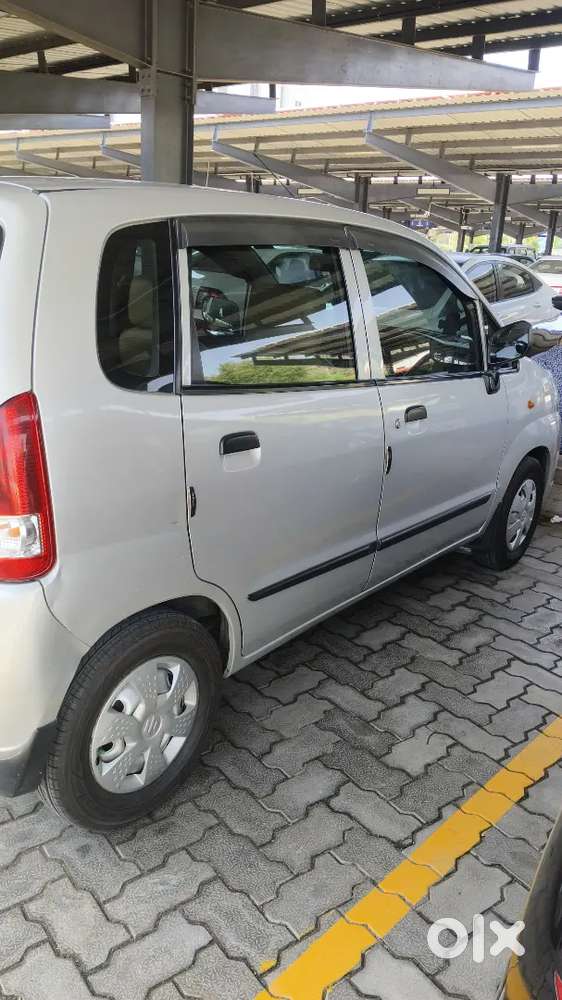 Maruti Suzuki Zen Estilo 2010