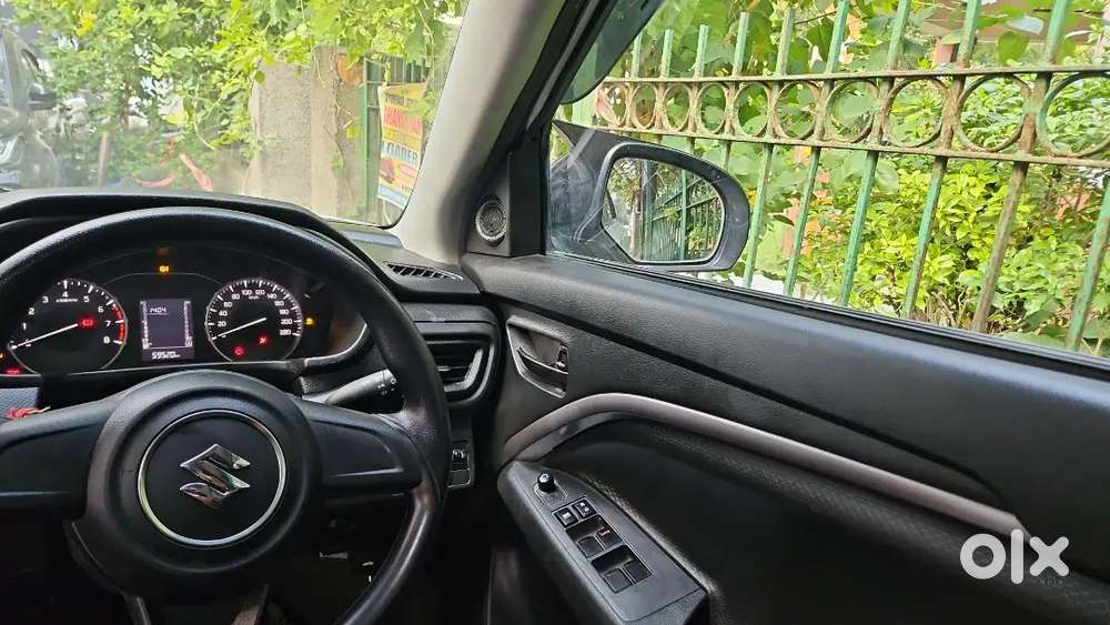 Maruti Suzuki Vitara Brezza 2023 Petrol Well Maintained