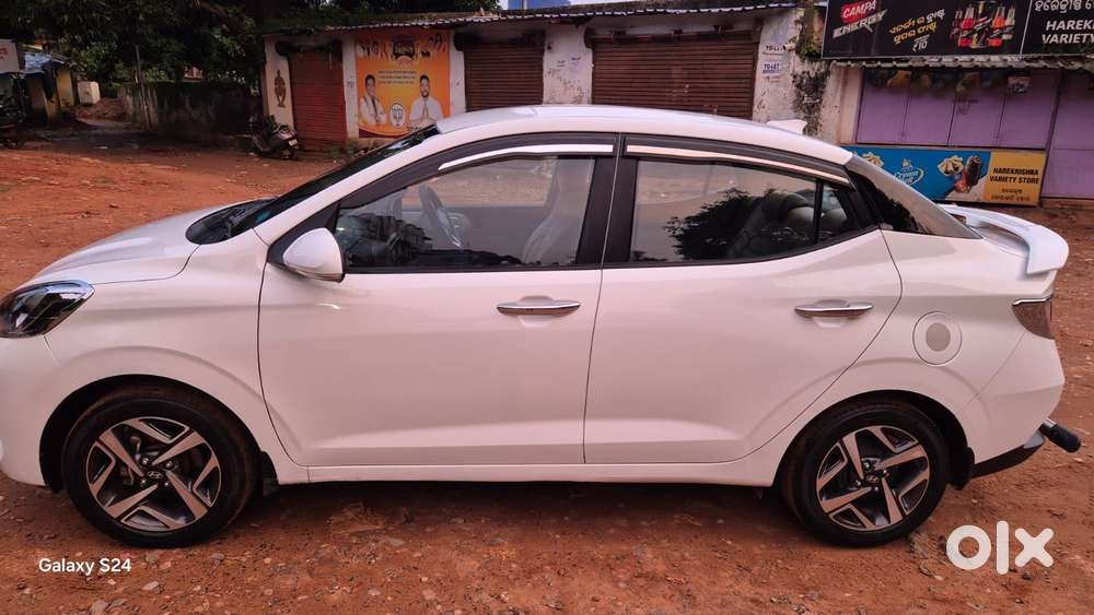 Hyundai Aura Sx (o) Manual, 2023, Petrol