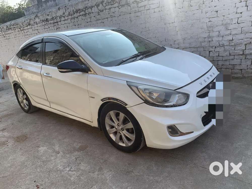 Hyundai Verna Sx 2011
