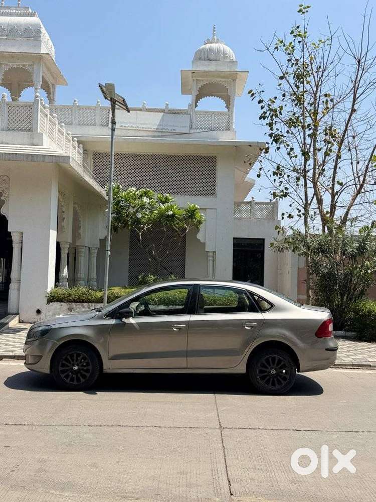 Skoda Rapid 1.6 Mpi At Ambition, 2015, Petrol